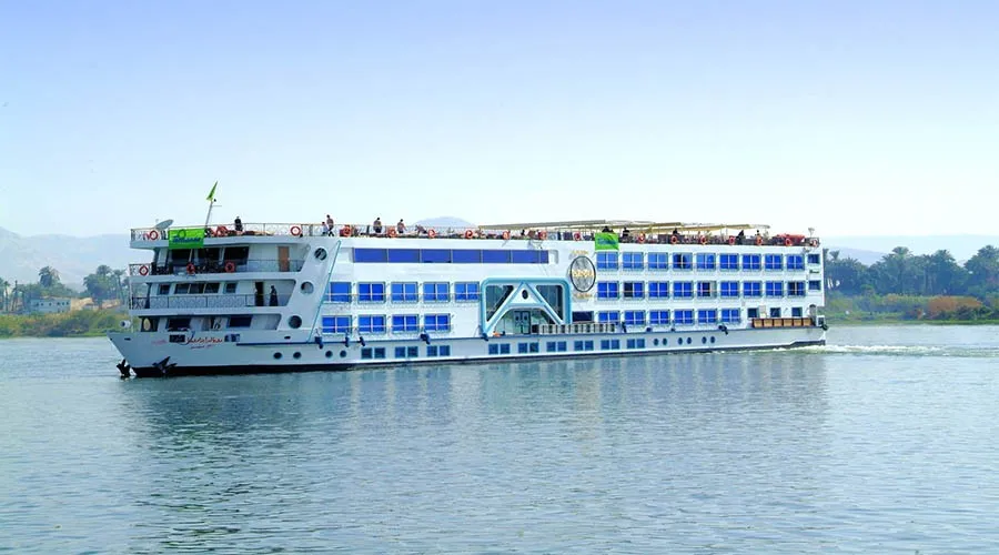 3 Nights / 4 Days Ms Royal Esadora Nile Cruise Aswan to Luxor