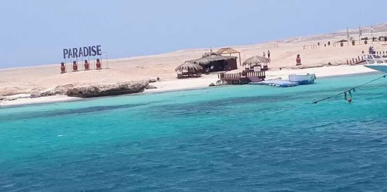SNORKELING DAY TRIP PARADISE ISLAND HURGHADA 